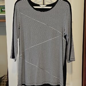 Slimming Christopher & Banks Black and White Diagonal Stripe Long Sleeve Top.